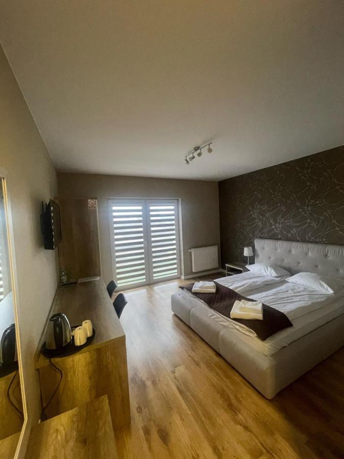 Hotel Pod Strzecha Κίελτσε Εξωτερικό φωτογραφία