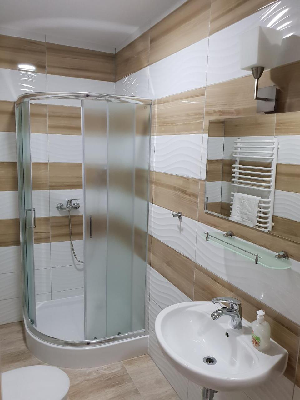 Hotel Pod Strzecha Κίελτσε Εξωτερικό φωτογραφία