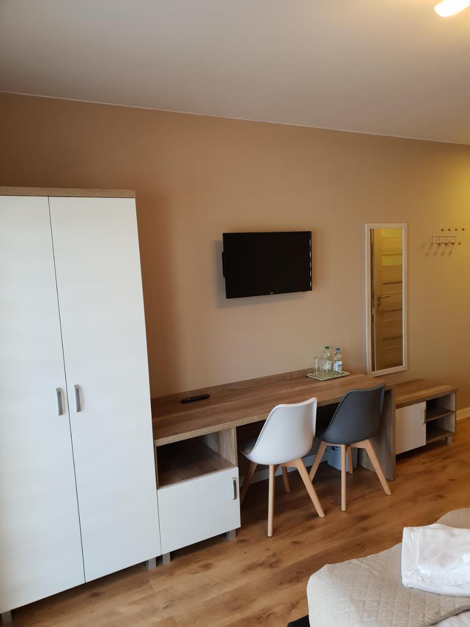 Hotel Pod Strzecha Κίελτσε Εξωτερικό φωτογραφία